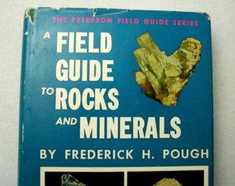 A Field Guide To Rocks And Minerals - The Peterson Field Guide Series, Third Edition [Hardcover] Pough, Frederick H. - Wide World Maps & MORE!