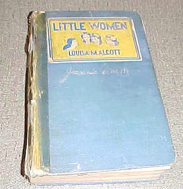 6617688