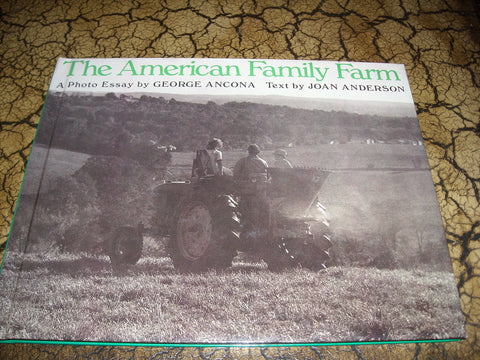 The American Family Farm [Hardcover] Anderson, Joan - Wide World Maps & MORE!